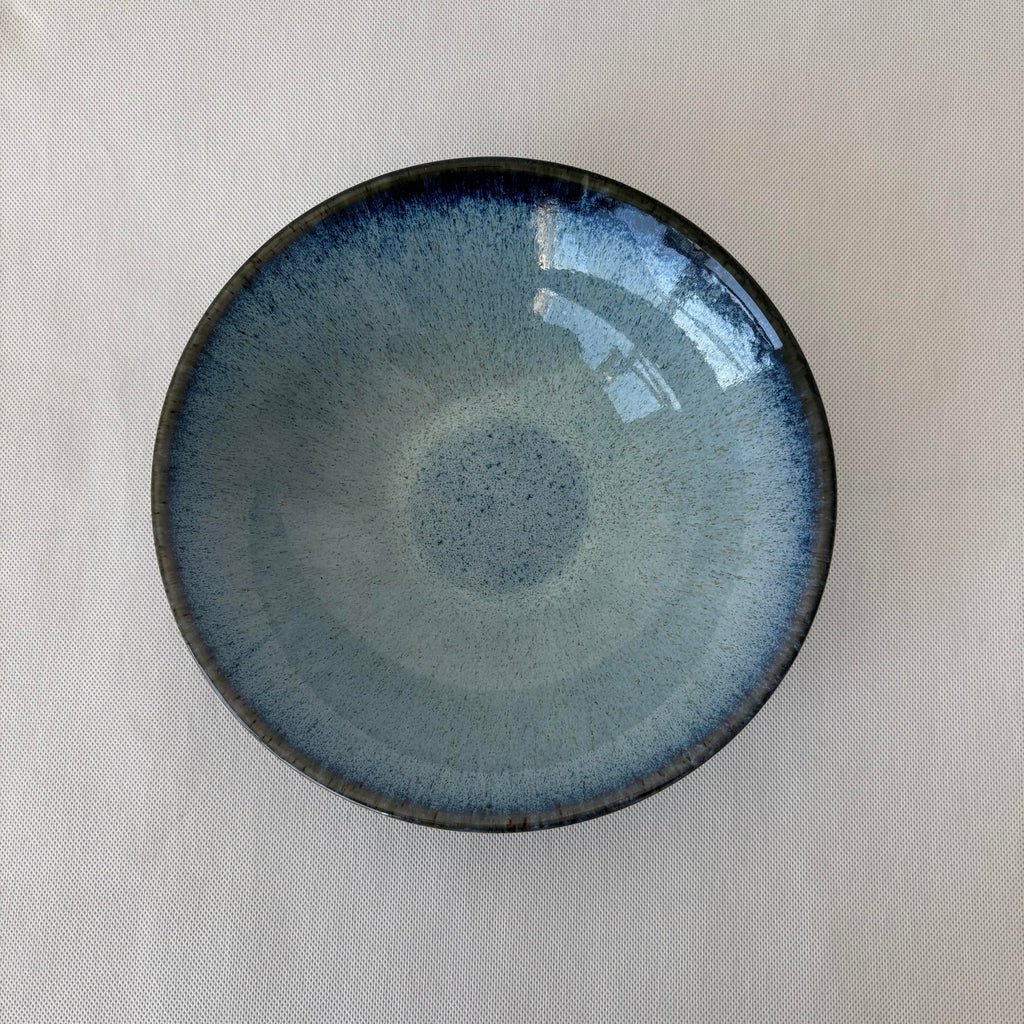 Japanese Style Ceramic Noodle Bowl, Large Capacity Soup Bowl for Ramen, Pasta, Wonton, Dumplings, Blue Gradient Glaze Finish