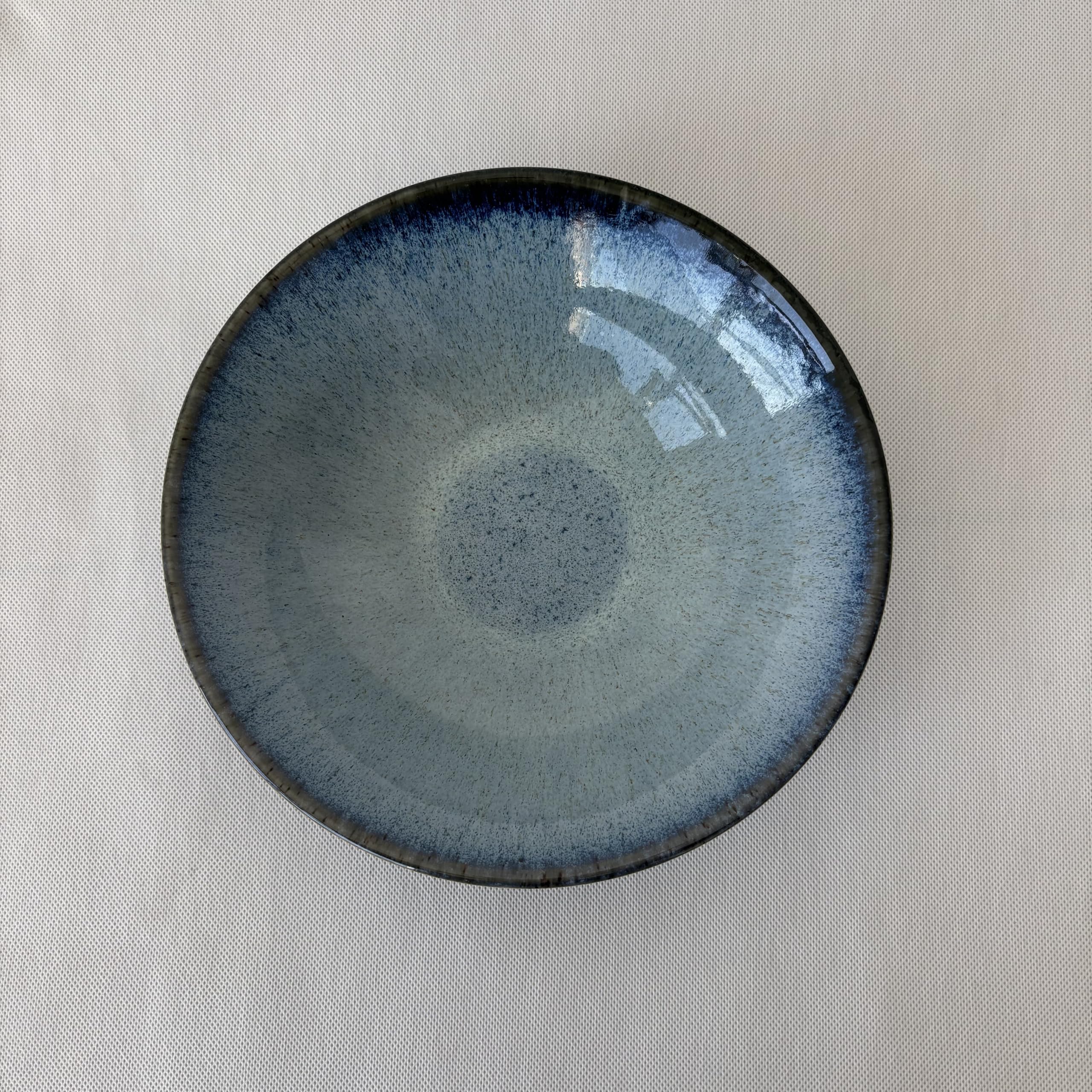 Japanese Style Ceramic Noodle Bowl, Large Capacity Soup Bowl for Ramen, Pasta, Wonton, Dumplings, Blue Gradient Glaze Finish