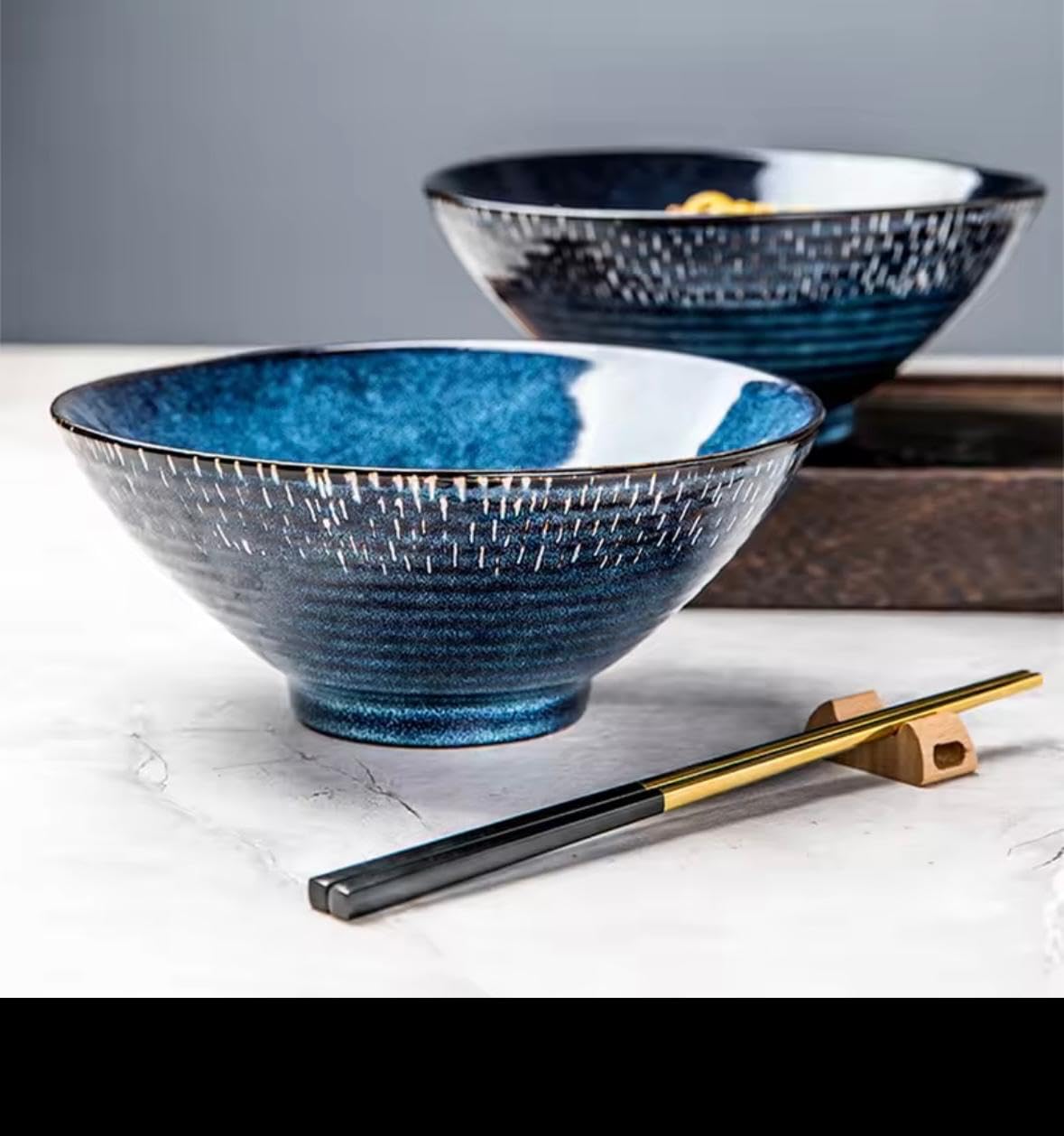 Japanese Kiln Deep Blue Ceramic Ramen Bowl, 20.3 cm Diameter, Speckled Texture, Smooth Glaze, Traditional Japanese Style, Dishwasher Safe, 1000ml Capacity
