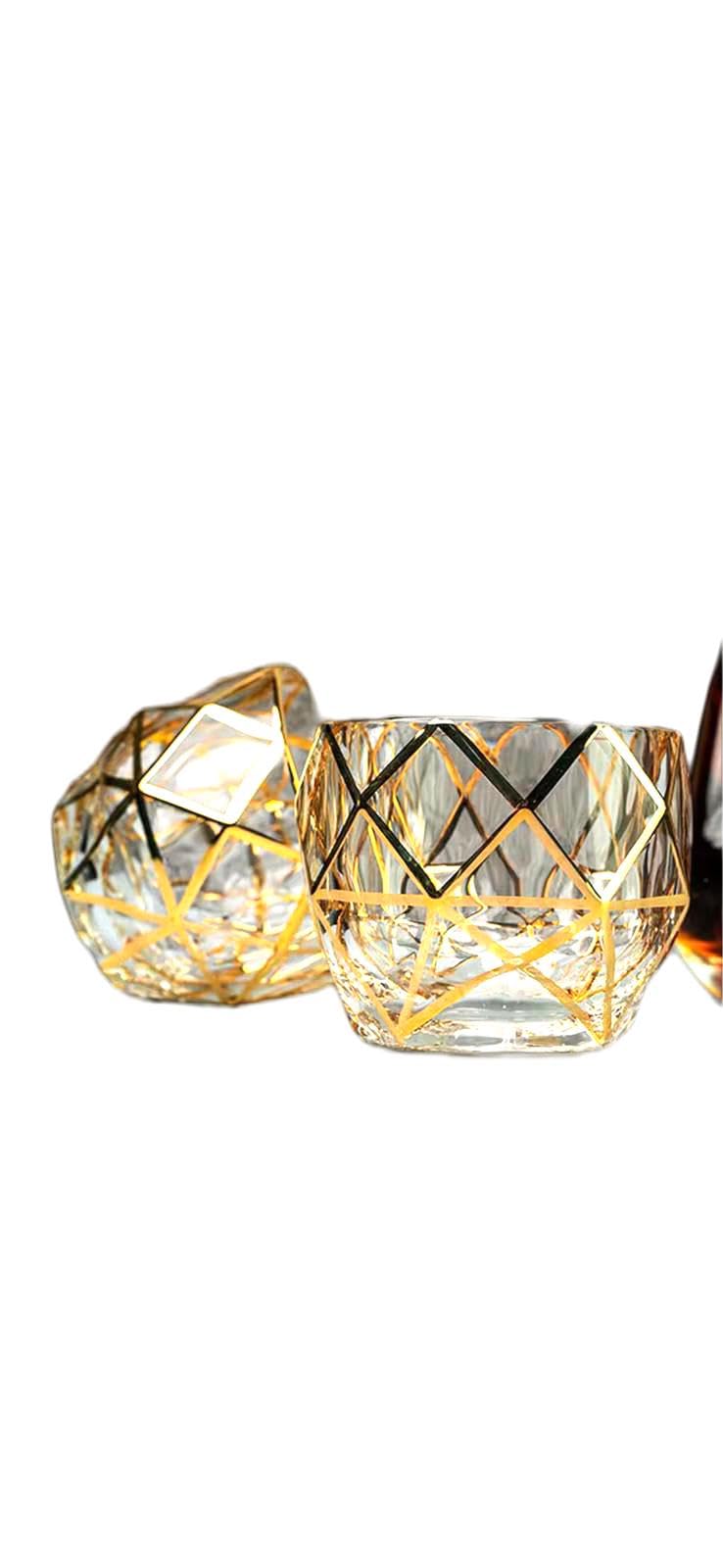 Crystal Whiskey Decanter Set with 4 Tumblers, Gold Geometric Line Design, Clear Glass Barware for Whisky, Beer and Cocktails