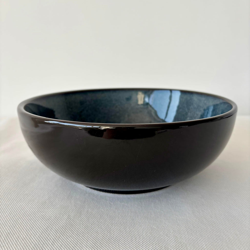 Japanese Ceramic Ramen Bowl, Blue Glazed Noodle Bowl, Traditional Asian Kitchen Tableware, Large Serving Bowl with Smooth Mellow Finish