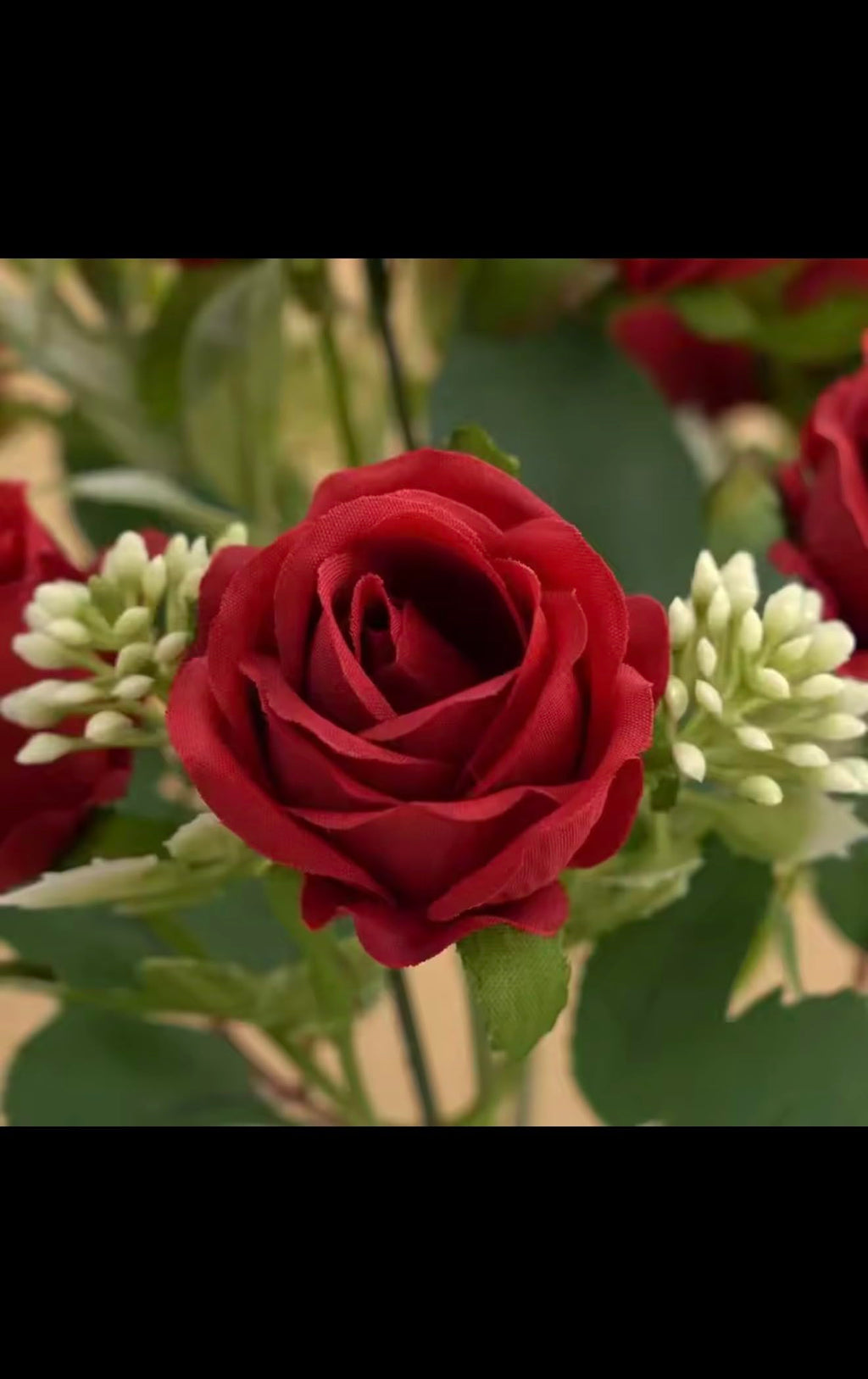 Artificial Rose Bouquet, Red Silk Roses with Green Leaves, 31cm Height, 10 Heads per Bunch, Wedding Home Decoration Fake Flowers